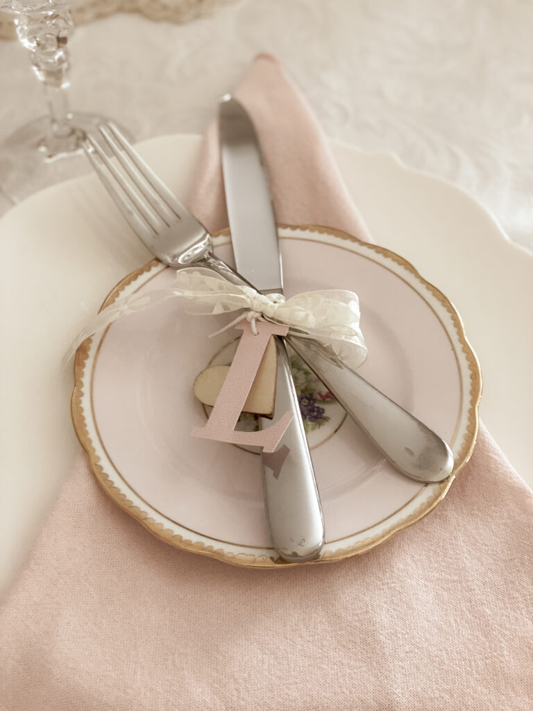 Escape Room Party at Home (Vintage Tablescape + Easy Entertaining Menu)