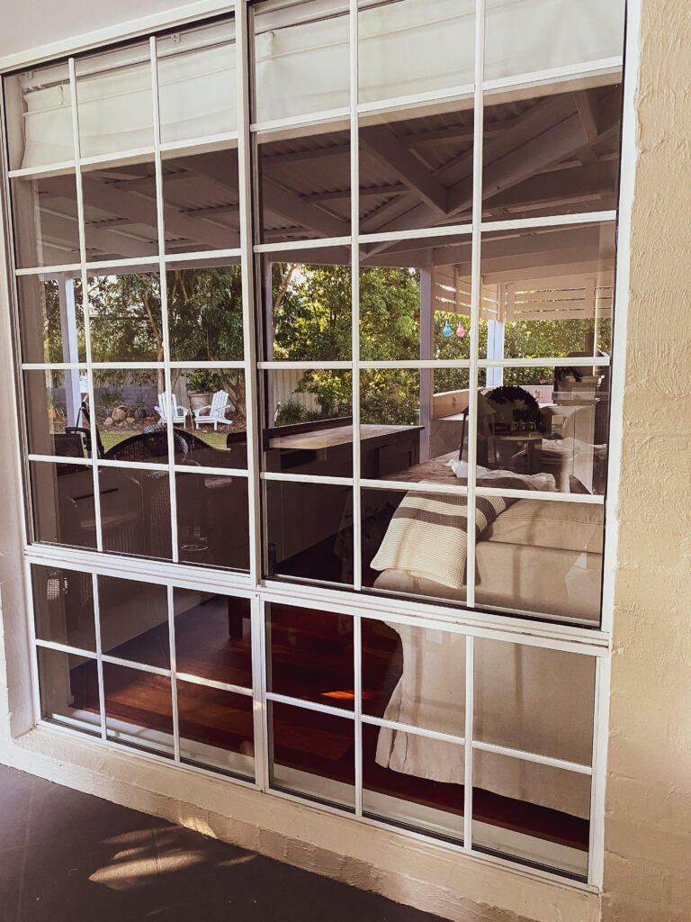 HOW TO ADD COLONIAL BARS TO WINDOWS
