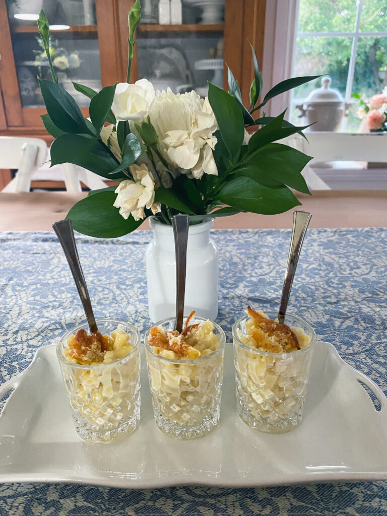 Mini Mac and Cheese Cups