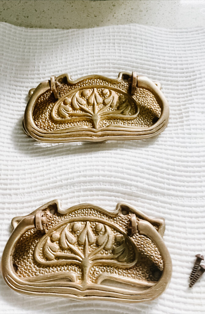 DIY handbag storage