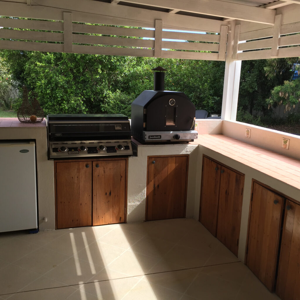 Outdoor Games Room Makeover