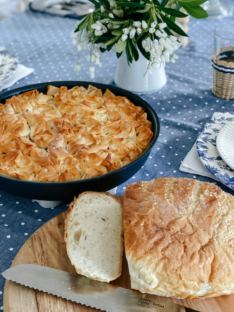 Apricot chicken pie