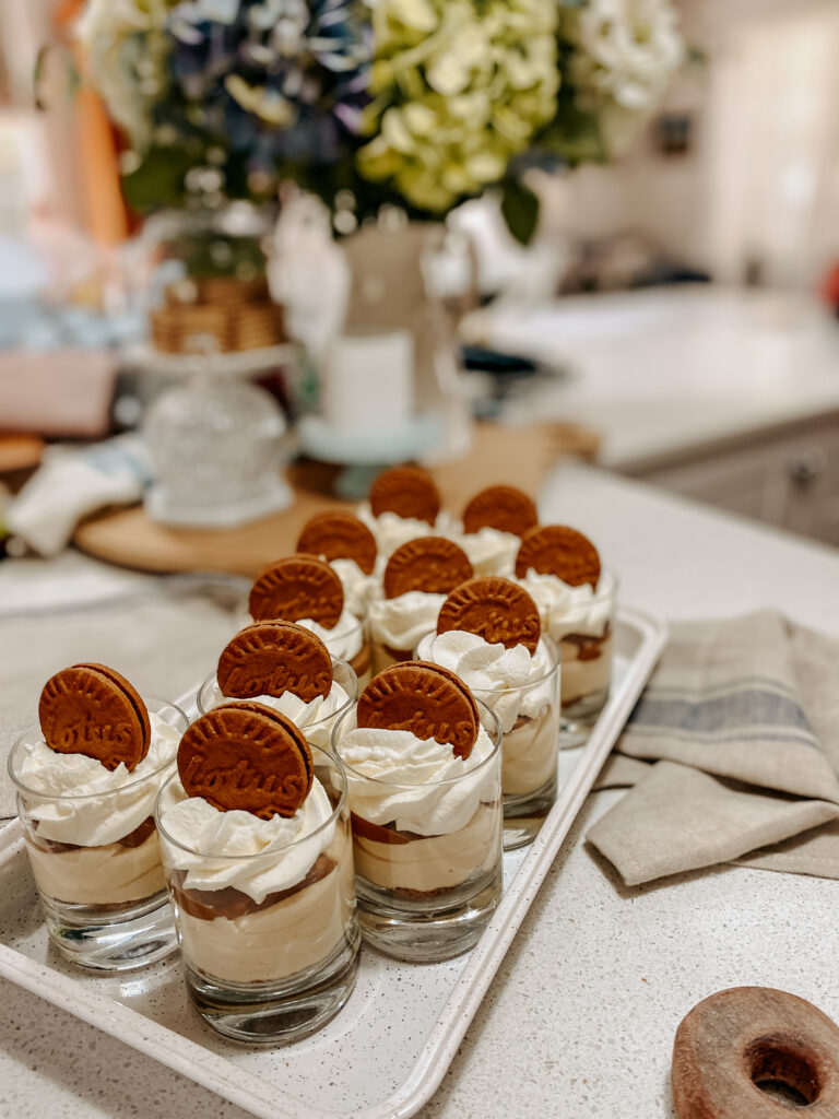 mini biscoff cheesecakes