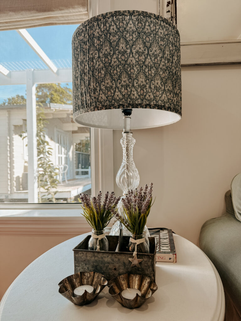 How to score great vintage furniture and decor