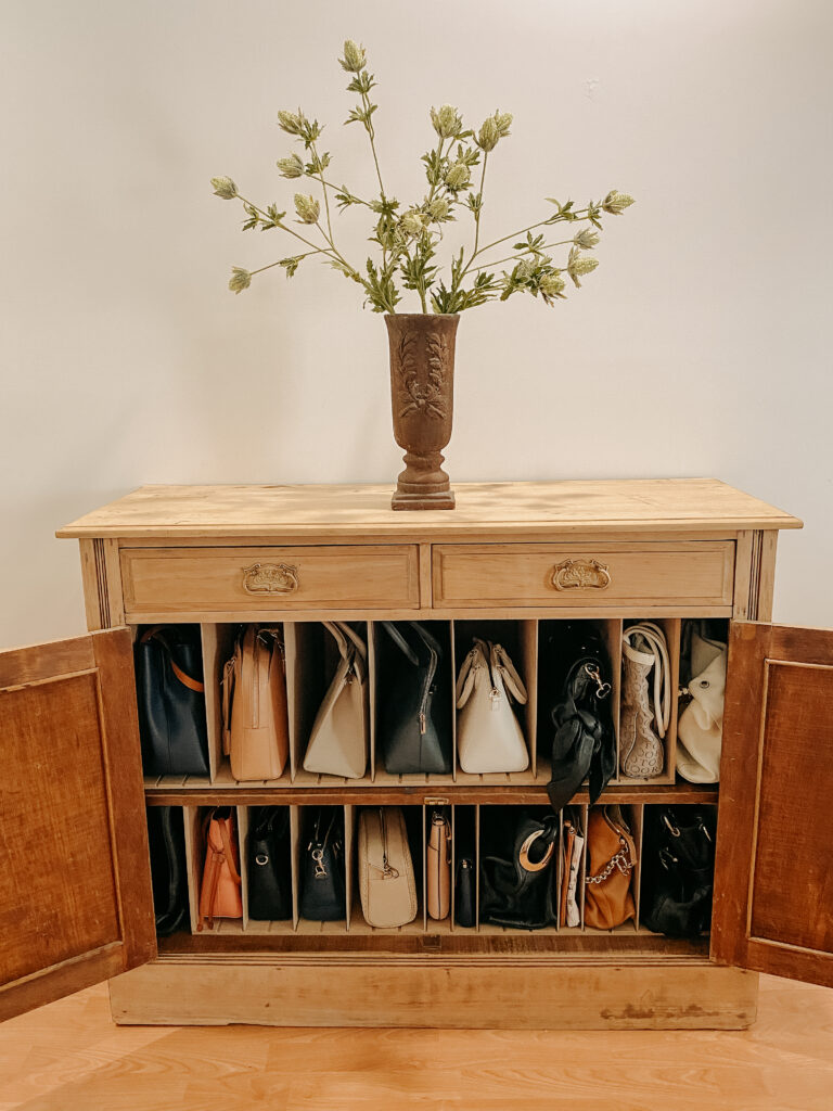 DIY handbag storage
