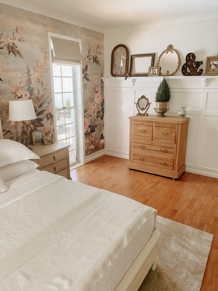 Wallpaper feature wall