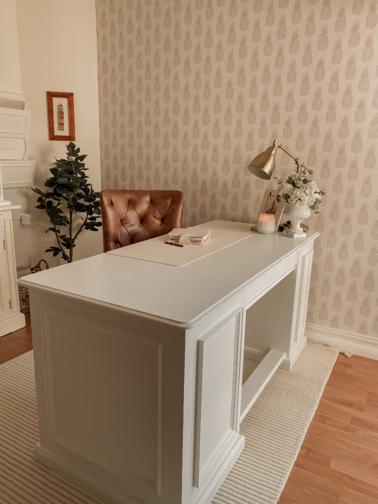 Marketplace Desk Upgrade. How to Transform a Second-Hand Desk for a Beautiful Home Office