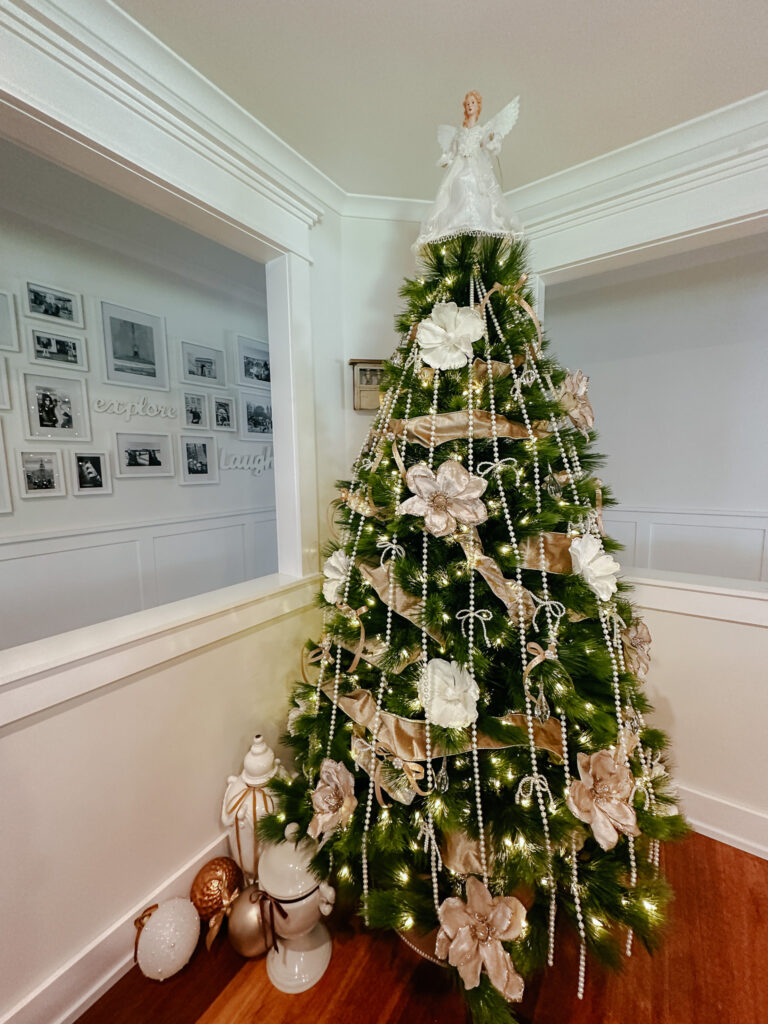 Timeless Christmas Tree