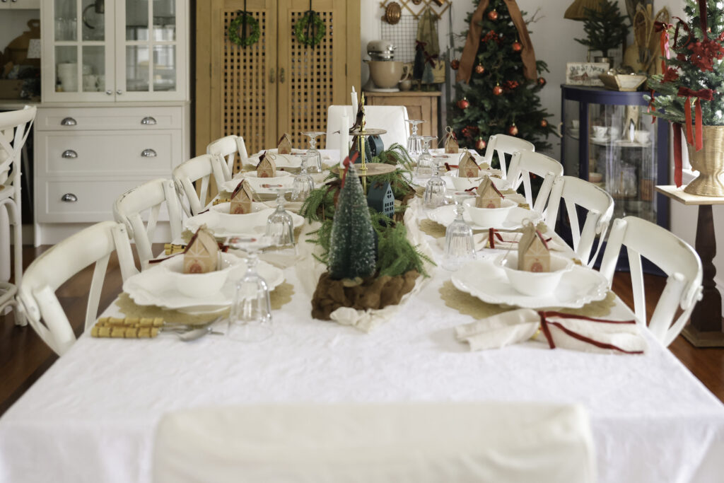Christmas Table Setting